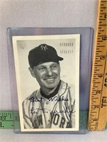 Leo Durocher signed post card