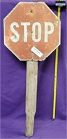 VTG. SCHOOL POLICE STYLE STOP SIGN W/HANDLE