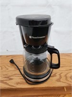 Toastmaster 12-cup drip coffee maker