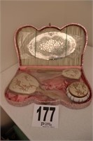 Vintage Dresser Set in Original Box(R3)