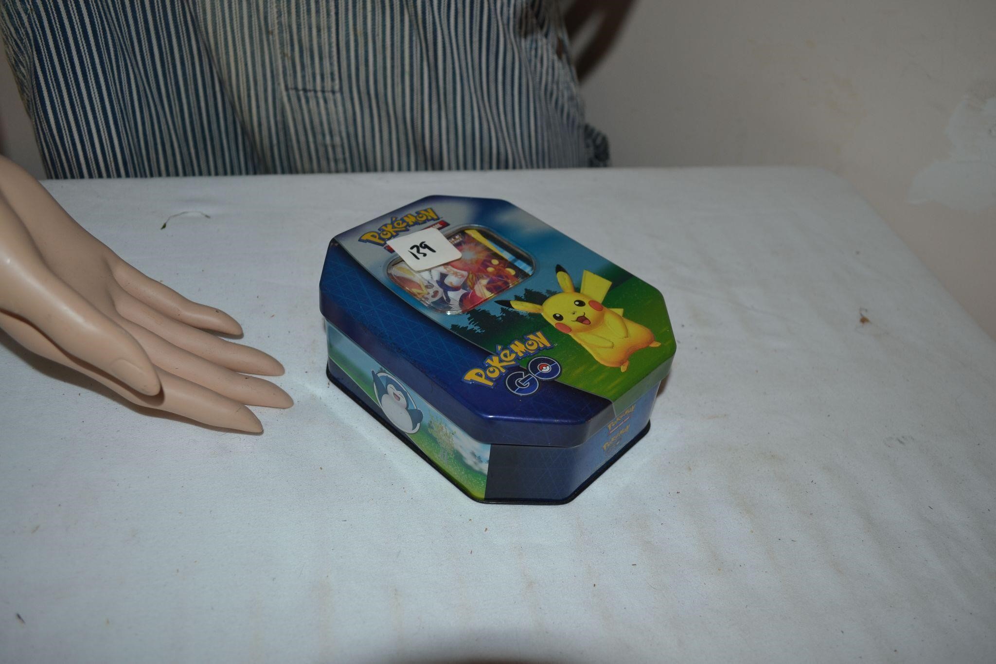 Pokemon collectors tin ~ see description