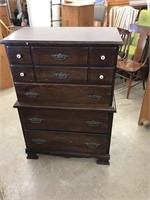 Country pine 5 drawer chest of drawers.