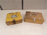 (2) BOXES NAILS FOR AIR NAILER