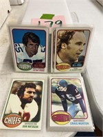 1976 Topps football cards