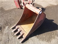 Paladin 24" Excavator Bucket