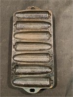 Vintage Cast Iron Cornbread Mold 5" Cobs