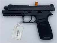 (V) Sig Sauer P320 Full Sized 9mm Luger Pistol