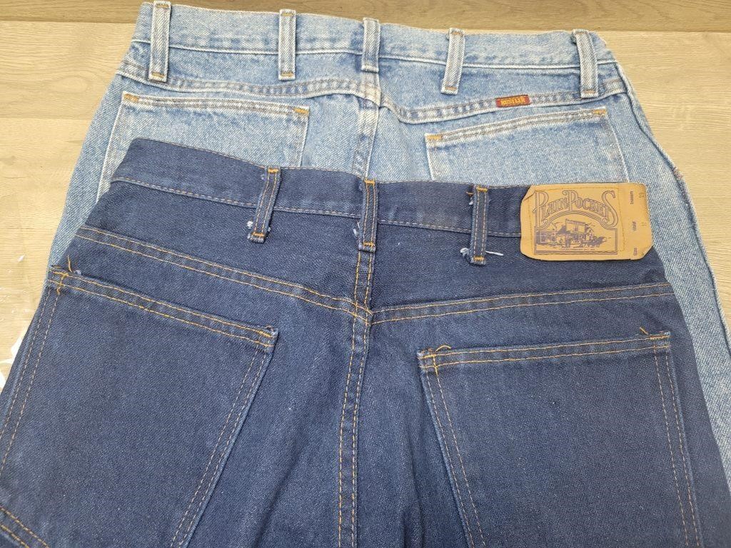 2pr Blue Jeans: Rustler 32x30, Plain Pockets 32x27
