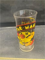 PAC-MAN glass