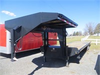 2013 Bee Wise T/A Gooseneck Trailer