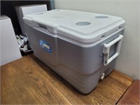 GREY-White COLEMAN Cooler@14inDx26inLx15inH