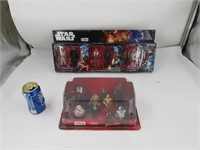 2 coffrets de figurines Star wars