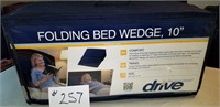 New Bed Wedge Pillow