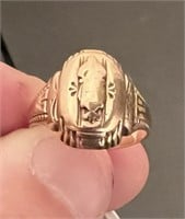 1OK GOLD RING- WEIGHS 4.9 GRAMS OR 3.15 DWT