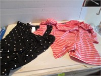 LOT  WOMENS CLOTHING PIECES- MOSTLY NEW