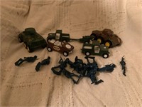 Tootsie Toy Army Military Vehicles and Soldiers