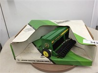 Ertl JD Grain Drill, 1/16 scale