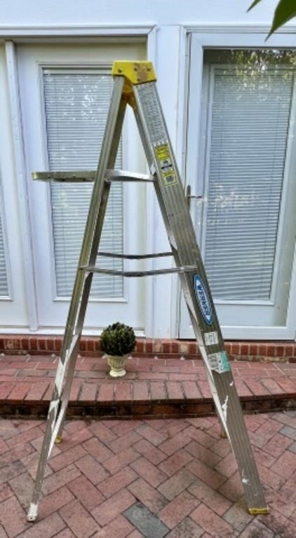 Werner Extension and Step Ladders