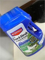 4 jugs tree & shrub protect and feed - new