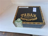 Tabak Especial cigar box