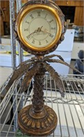 PALM TREE THEMED QUARTZ CLOCK