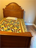 Gorgeous Solid Wood Bedroom Suit