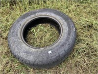 TIRE LT225/75R16