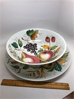 Matching Ceramic Platter and Fruit Bowl
