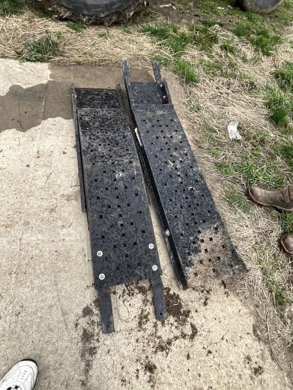 7 FT FOLDABLE CAR RAMPS