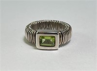 Sterling Peridot Ring 10 Grams Size 6