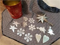 Pottery Barn Christmas Tree Star & Ornaments U15B