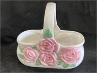 VTG Lynn-Hollyn Floral Ceramic Basket