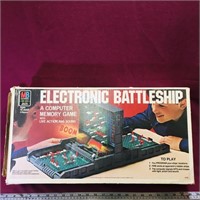 1979 Milton Bradley Electronic Battleship Game