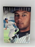 1996 Studio Derek Jeter Rookie Season #33