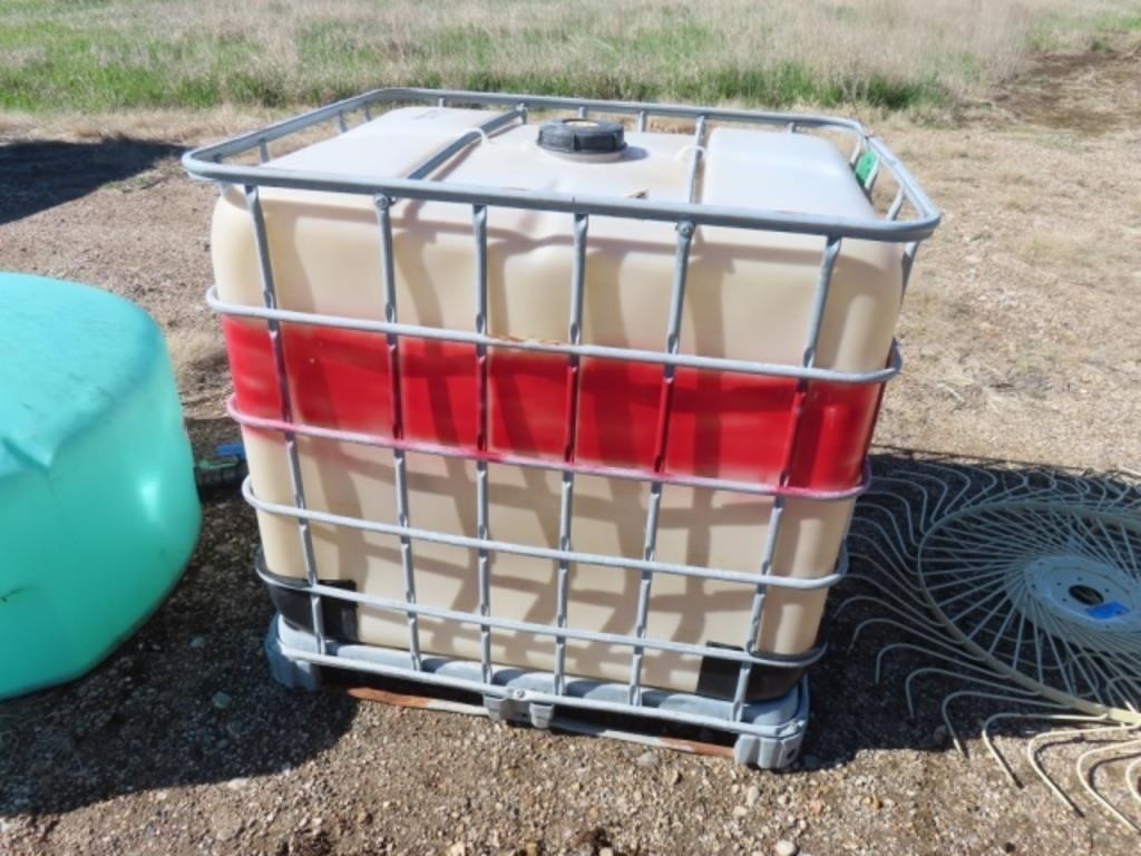 Used Chemical Tote