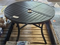 round metal patio table
