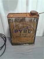 Super Pyro "200" anit freeze can
