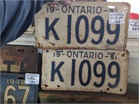 1951 Ontario License plate pair