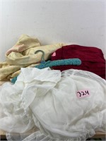 Lot of Linens