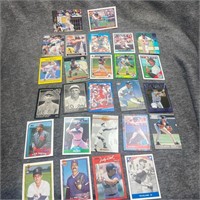26 Boston Red Sox baseball cards