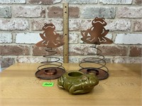 Copper frog tealight holders and