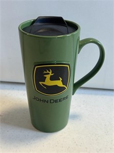 John Deere drinkware travel mug