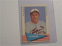 1961 FLEER GREATS JOE MEDWICK NO.61 VINTAGE