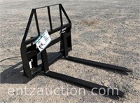 SET OF PALLET FORKS, 45'' WIDE, USSA, W/