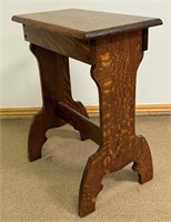 UNIQUE 1920'S QUARTER SAWN OAK STAND