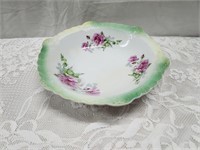 Beautiful Serving Bowl With Roses