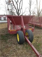 PEQUEA 520 SILAGE TRAILER