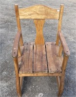NICE MAPLE PROJECT PIECE ANTIQUE ARM CHAIR