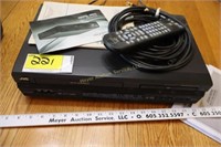 JVC VCR / DVD Player with Remote