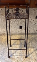 20" metal Plant stand